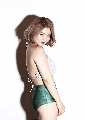 나래바 관련 재조명 이미지(중간 삽입)