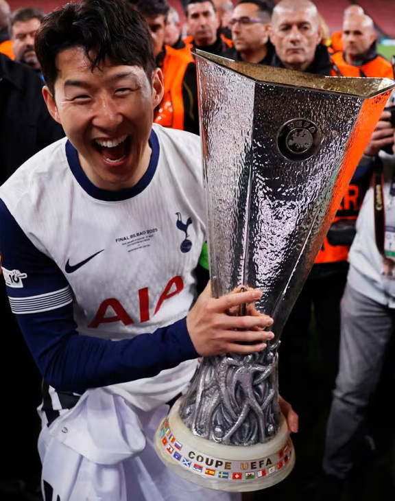 손흥민 벽화 이미지