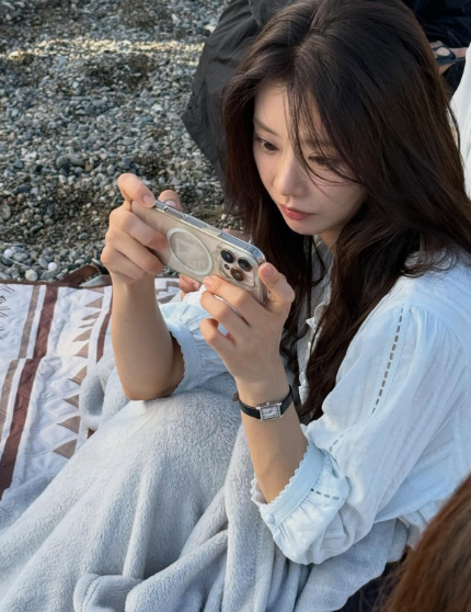 스프링 피버 이주빈 이미지 2