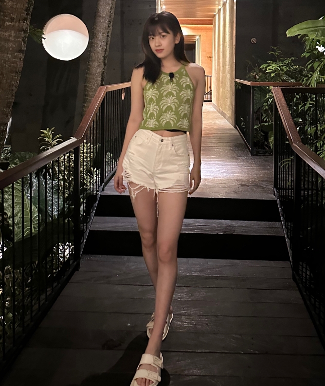 안유진 이미지 17