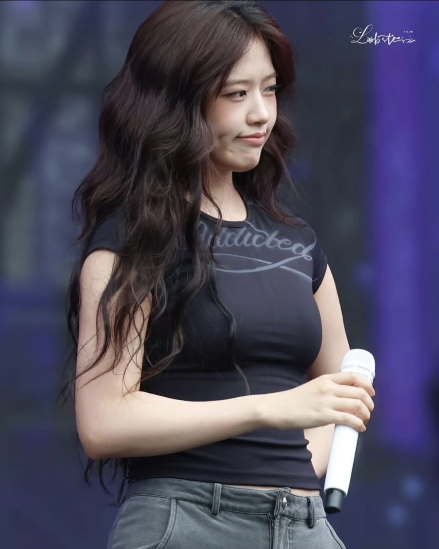 안유진 이미지 13