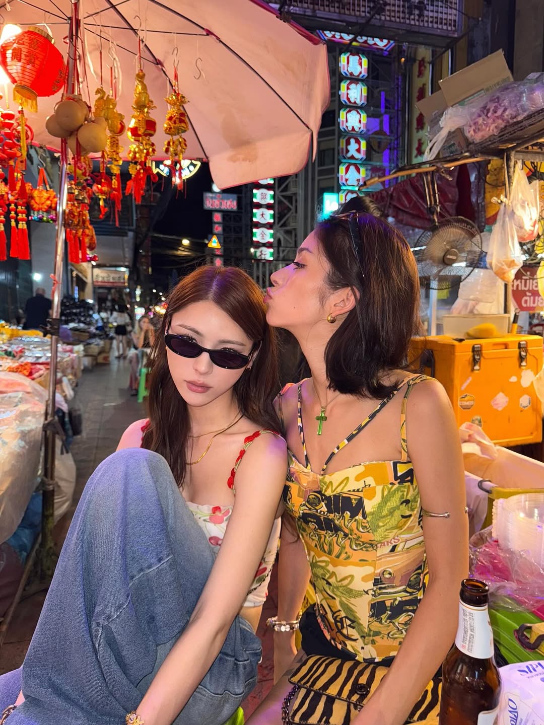 젠더리스 패션과 자기표현 이미지