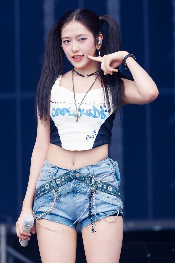 안유진 마지막 사진