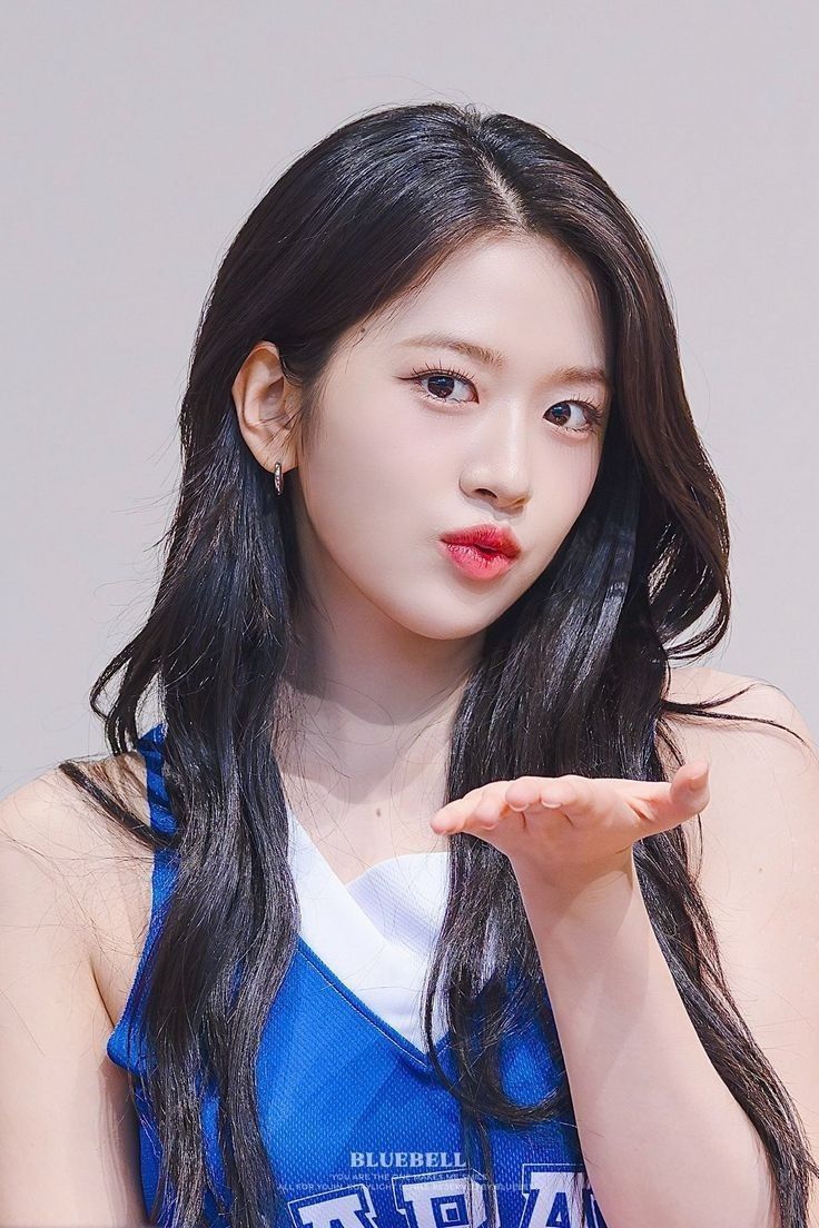 안유진 비주얼 이미지