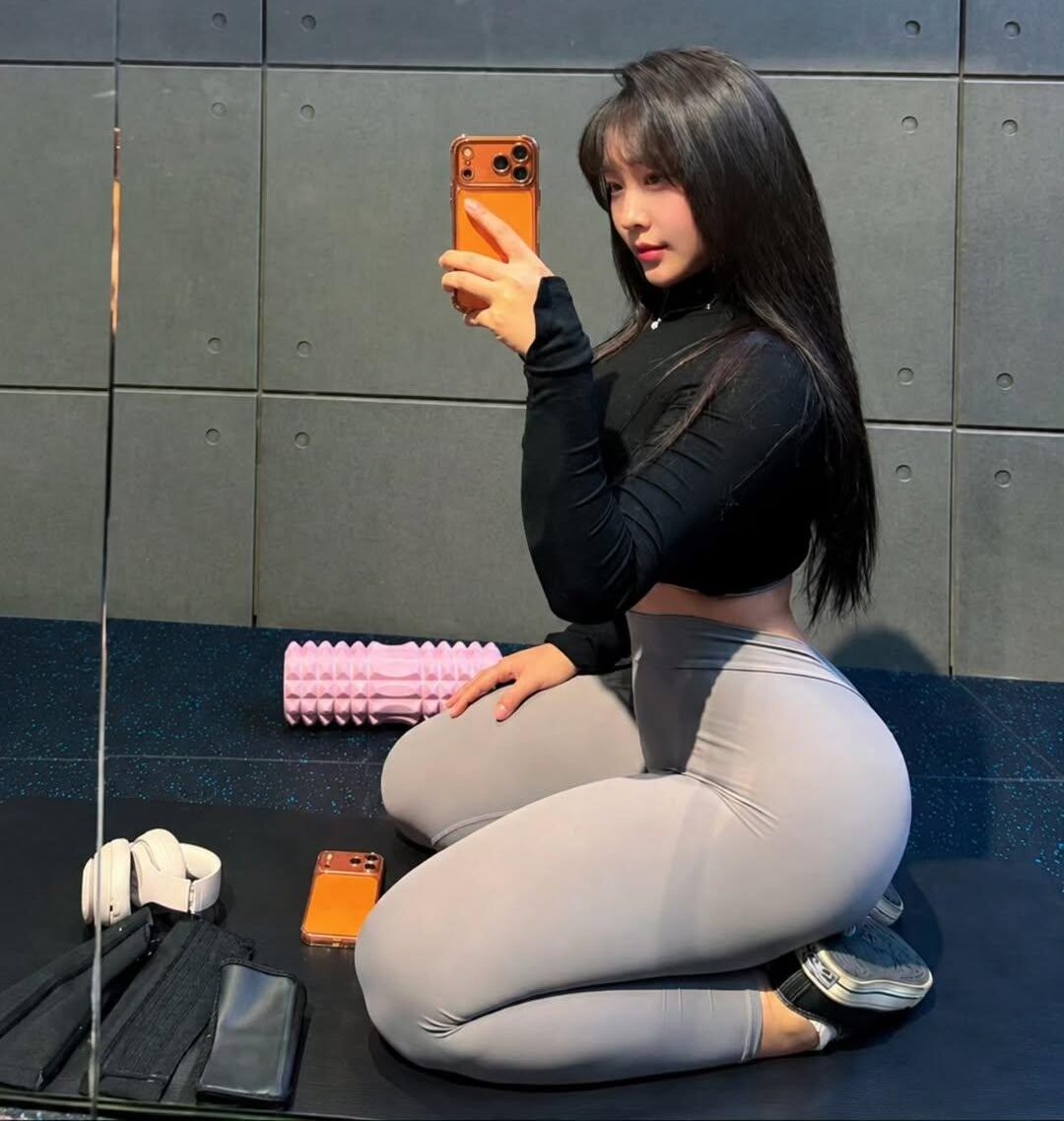 남자들이 좋아하는 여자 몸매 20탄 대표 이미지